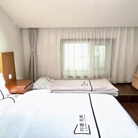 Xingshe Alley Courtyard Hotel Beijing Wangfujing Forbidden City Branch - Breakfast Included & English Speaking Reception & Free Wifi And Laundry Room & Hutong Culture & Cat-Keeping & Flower-Growing Terrace & One Day Tour Service & Free Coffee Εξωτερικό φωτογραφία