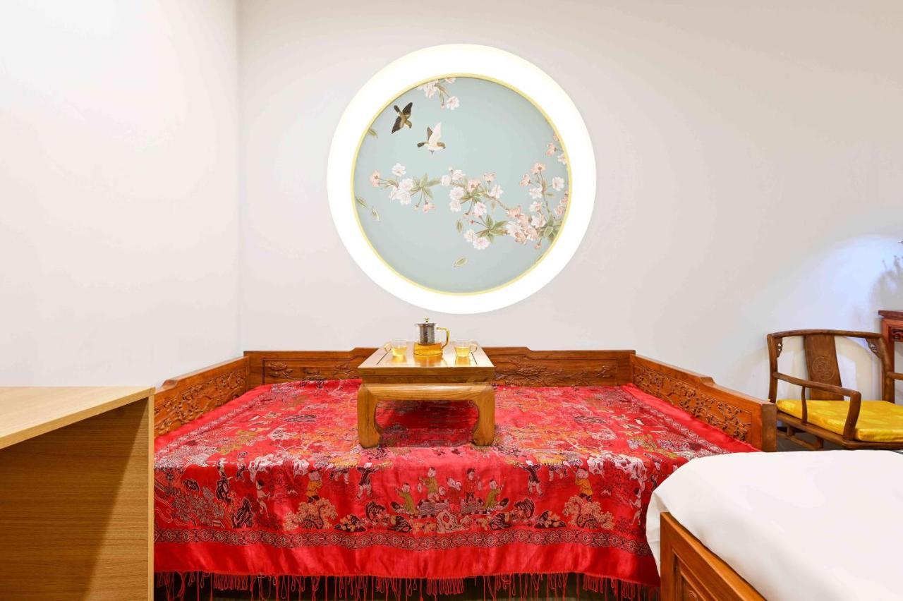 Xingshe Alley Courtyard Hotel Beijing Wangfujing Forbidden City Branch - Breakfast Included & English Speaking Reception & Free Wifi And Laundry Room & Hutong Culture & Cat-Keeping & Flower-Growing Terrace & One Day Tour Service & Free Coffee Εξωτερικό φωτογραφία