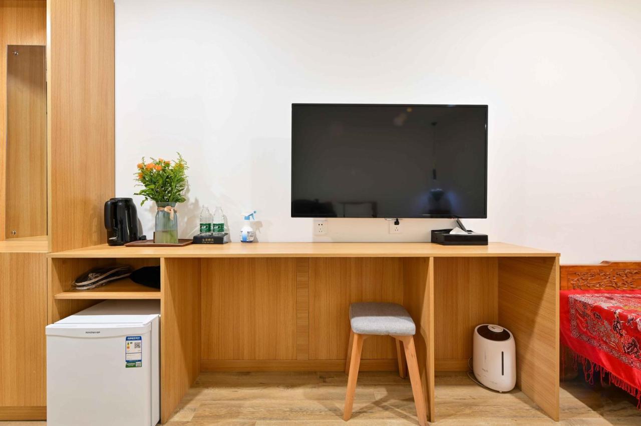 Xingshe Alley Courtyard Hotel Beijing Wangfujing Forbidden City Branch - Breakfast Included & English Speaking Reception & Free Wifi And Laundry Room & Hutong Culture & Cat-Keeping & Flower-Growing Terrace & One Day Tour Service & Free Coffee Εξωτερικό φωτογραφία